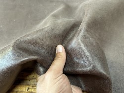 morceau rectangulaire 82x59 cm - uniques - cuir en stock