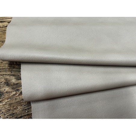 morceau rectangulaire 82x59 cm - uniques - cuir en stock