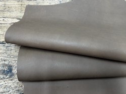 morceau rectangulaire 82x59 cm - uniques - cuir en stock
