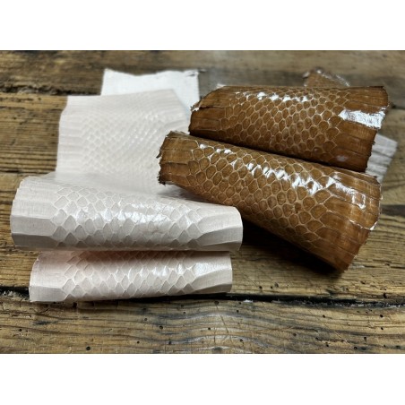 Lot de 2 peaux de cuir de serpent - cuir exotique véritable - Cuir en Stock