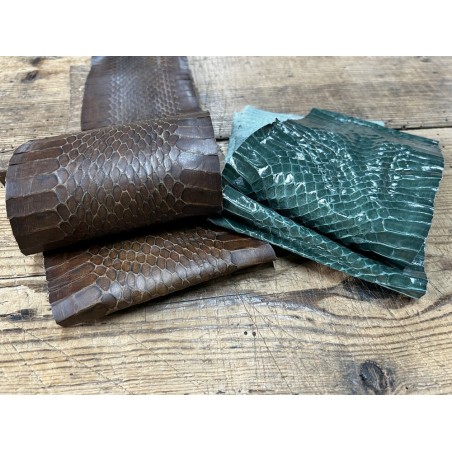 Lot de 2 peaux de cuir de serpent - cuir exotique véritable - Cuir en Stock