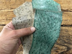 Lot de 2 peaux uniques - Cabillaud - cuir de poisson véritable - Cuir en Stock