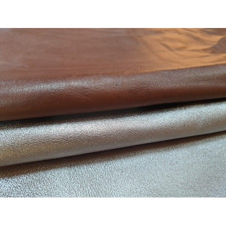 2 peaux de cuir de chèvre et d'agneau - Bonne affaire - Cuir en Stock