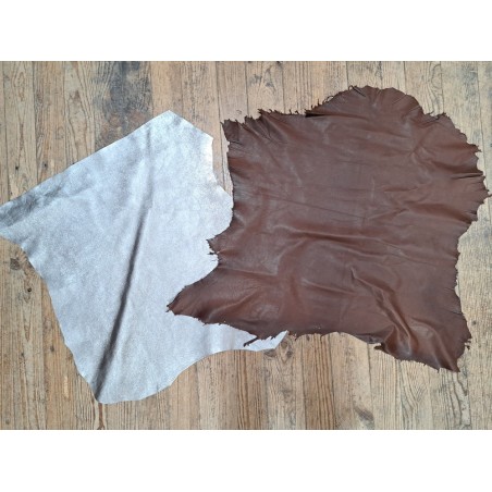 2 peaux de cuir de chèvre et d'agneau - Bonne affaire - Cuir en Stock