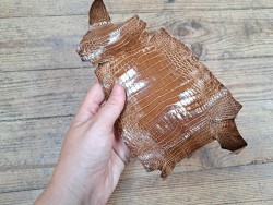 Peau de cuir de crocodile véritable - Brun - Cuir en Stock
