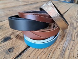 5 bandes de cuir classique ou à effet - 2ème choix
