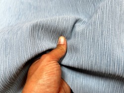 Peau de veau velours grain bambou - BLEU CIEL - Cuir en Stock