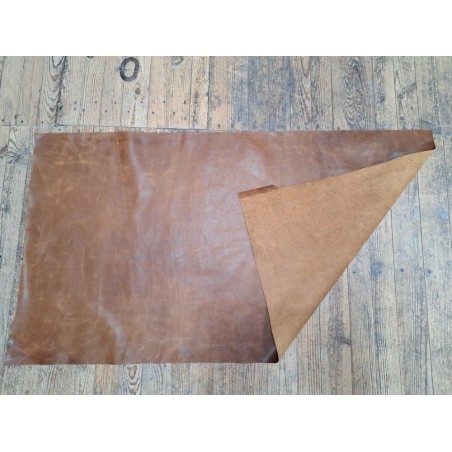 Morceau de cuir de vachette pullup ciré - Brun - A