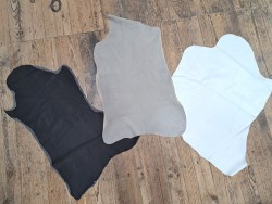 Lot de 3 peaux de cuir stretch - diverses couleurs - Cuir en Stock