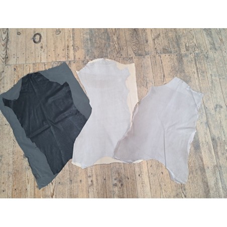 Lot de 3 peaux de cuir stretch - vêtement - divers - Cuir en Stock