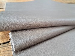 morceau rectangulaire 82x59 cm - uniques - cuir en stock