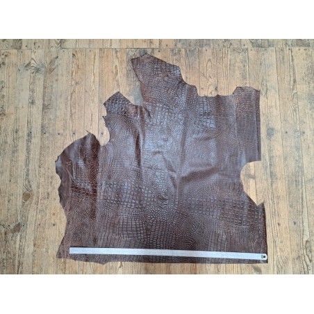 Morceau de cuir de veau grain crocodile effet vieilli - Marron - A