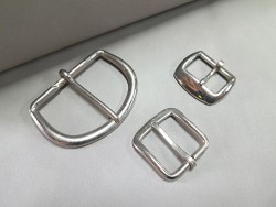 LOT de 3 boucles de ceinture - A - Cuirenstock
