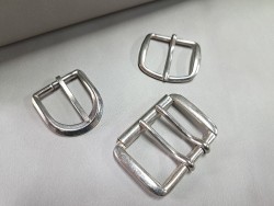 LOT de 3 boucles de ceinture - D - Nickelé - Cuirenstock