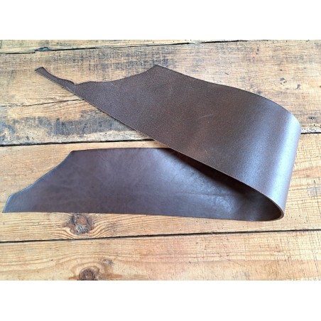 Morceau de collet de vache tannage végétal lisse - Marron