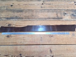 Morceau de collet tannage végétal lisse - Châtaigne - Cuir en Stock