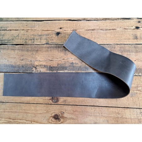 Morceau de vache tannage végétal - Café - Cuir en Stock