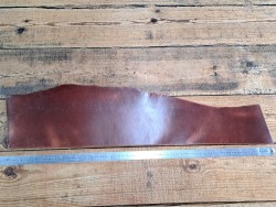 Morceau de collet tannage végétal pullup - Acajou - Cuir en Stock