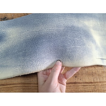 Bande de collet de vache minéral - Bleu/crème - Cuir en Stock