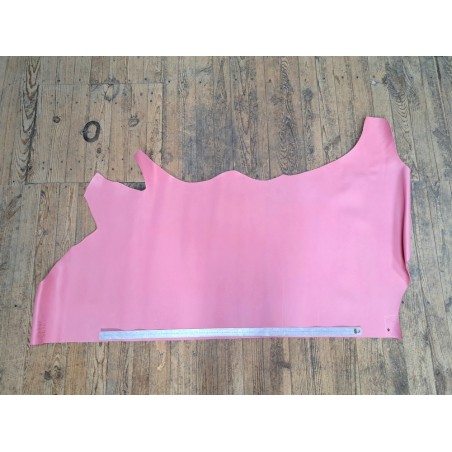 Morceau de cuir de vachette grainée - Rose - Cuir en Stock