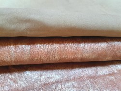 Lot de 2 peaux uniques - Cuir d'agneau et de chèvre - Cuir en Stock