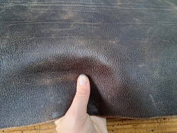 Bande de collet tannage végétal lisse - Noir mat - Cuir en Stock
