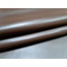 peau de cuir de veau lisse - chocolat noir - Cuir en stock