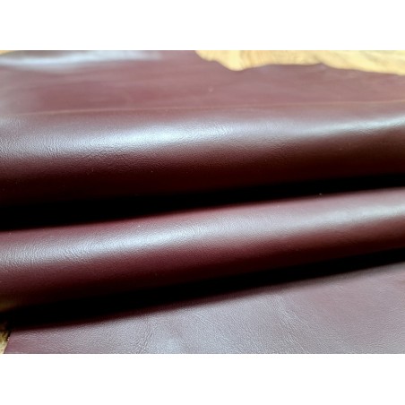 Demi peau - lisse - cuir de veau - lie de vin - Cuirenstock