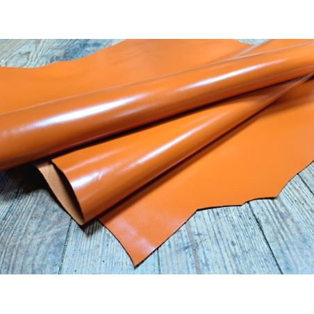 Morceau de cuir de vache lisse satiné - Orange - Cuir en stock