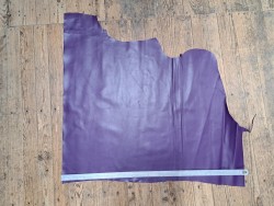 morceau veau - violet - maroquinerie - cuir en stock