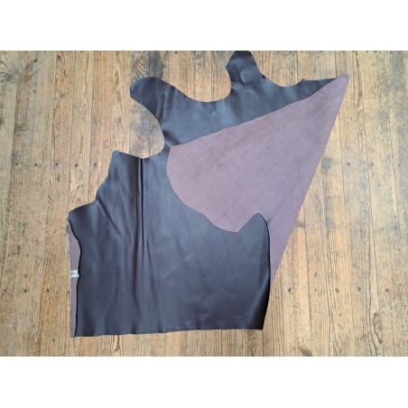 Morceau de cuir de vachette - Mûre - Cuir en Stock