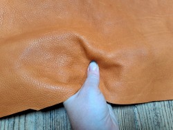 Demi peau - vache - brun orangé - cuirenstock
