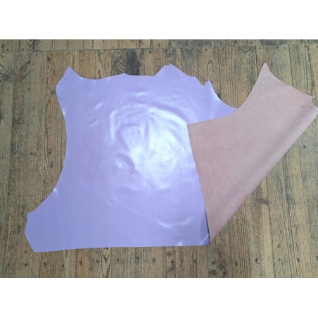 Morceau de cuir de veau lisse - Parme - Cuir en Stock