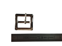 Boucle carrée- nickelé - 20 mm - ceinture - bouclerie - accessoires - cuir en stock