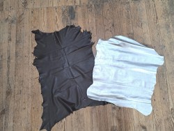Lot de 2 peaux de cuir à petit prix - Bonnes affaires - Cuir en Stock