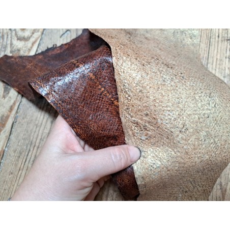 2 peaux uniques - Cabillaud - Cuir en Stock