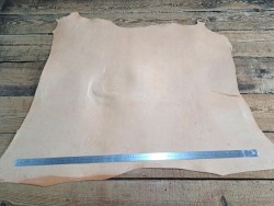 Collet de cuir de vache – Tannage végétal raide 2ᵉ choix
