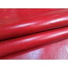 Morceau de cuir de vachette pullup ciré - rouge - maroquinerie - Cuir en Stock
