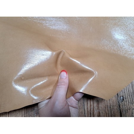 chevreau - raphia - maroquinerie accessoire cuir en stock