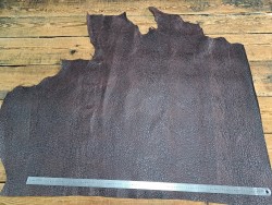 morceau veau - pullup - grain cailloux - cuir en stock