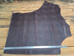 veau cailloux - pullup - raisin - cuir en stock