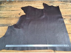 Demi peau de cuir de veau grain effet chêne - raisin - maroquinerie - Cuir en stock