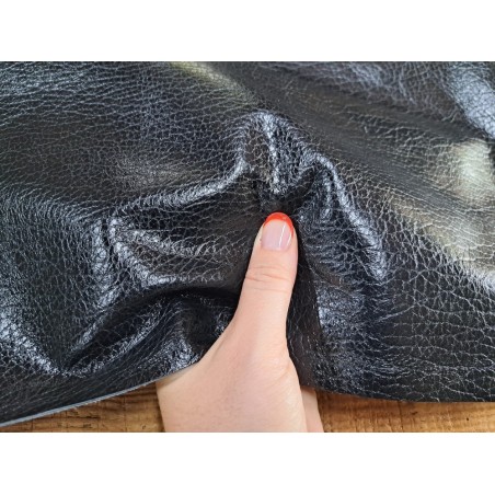 Demi-peau de cuir de veau - effet buffle - noir - cuirenstock