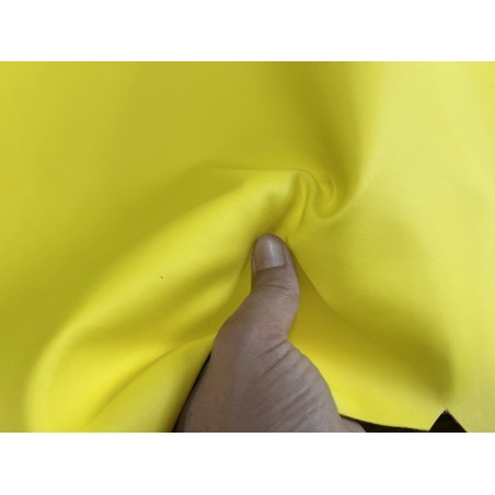 Croûte de cuir de veau pigmentée – JAUNE - 2ème choix - Cuir en Stock