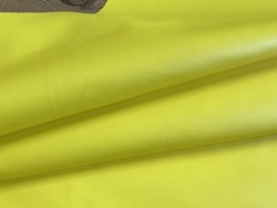 Croûte de cuir de veau pigmentée – JAUNE - 2ème choix - Cuir en Stock