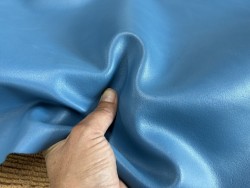 Croûte de cuir de veau pigmentée – BLEU JEANS - Cuir en Stock
