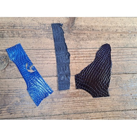 3 morceaux de cuir de crocodile véritable - Bleu