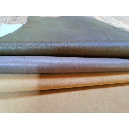 Lot de 3 peaux de cuir stretch - diverses couleurs - Cuir en Stock