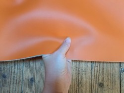 Demi-peau de cuir de vachette tannage ferme - orange - Cuirenstock