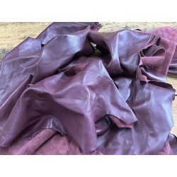 chutes de cuir d agneau bordeaux - maroquinerie accessoire luxe - cuir en stock